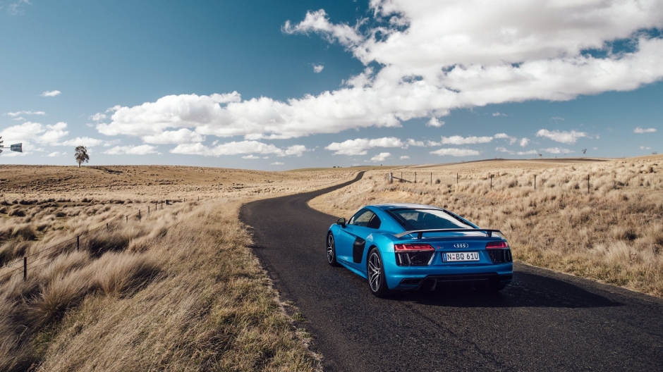 2016µR8 V10 ͼƬ