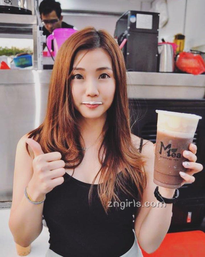Rainy Lly 毺ϵŮ