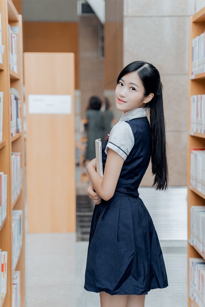 [XIUREN] 2019.11.01 奶瓶土肥圆矮挫丑黑穷