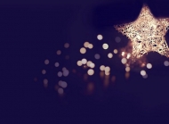 少女心爆棚的灯黑夜中一颗闪亮的星星唯美意境背景图片