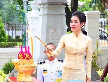 泰国被废不久的诗妮娜王妃被曝身亡