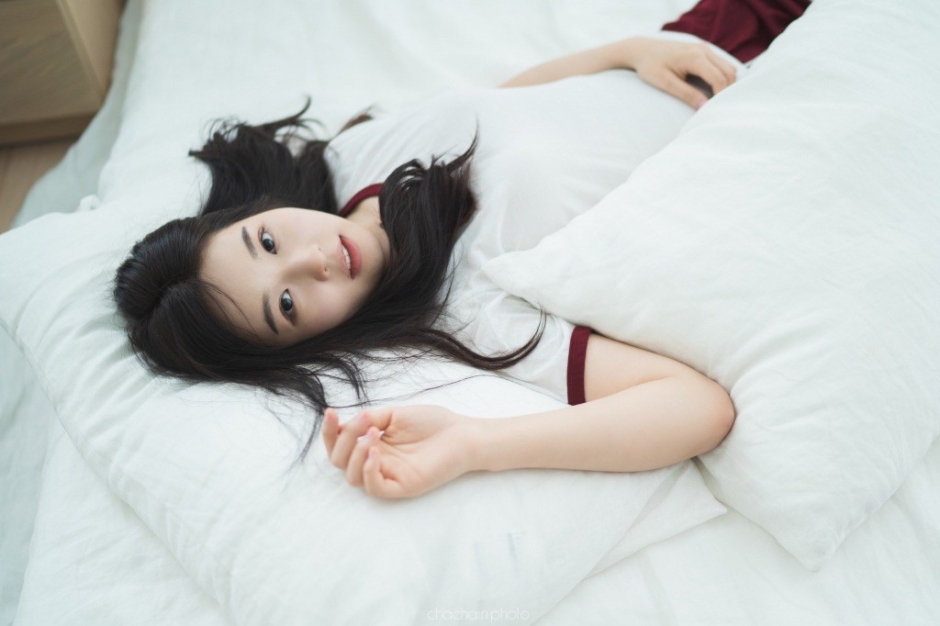 ˶ٷ崿У԰ŮԸƷ˿ϵ