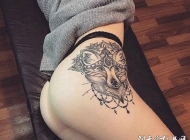 臀部大腿根女人性感狐狸纹身图片大全