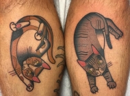 男生小腿可爱的猫咪卡通小清新纹身图片