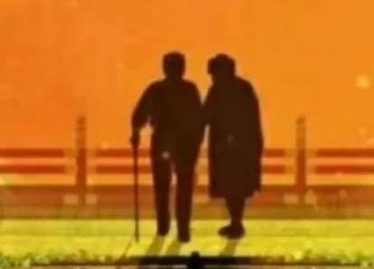 郑州一对六旬再婚老夫妻离婚 男方承诺分房给钱难兑现