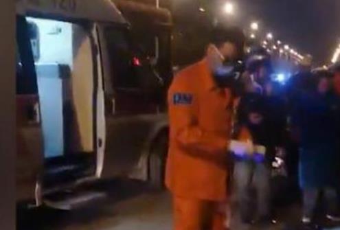 四川资阳一男子当街杀死女子后自杀 为什么男子杀害了女子