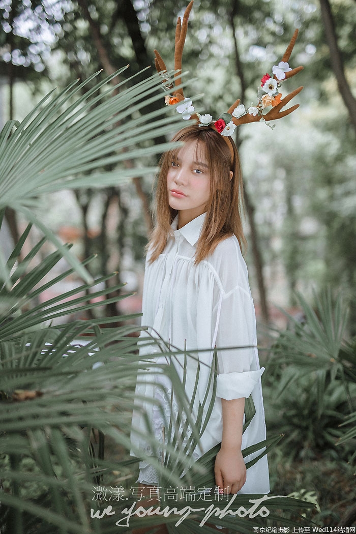 森系小姐姐白裙子仙气写真集